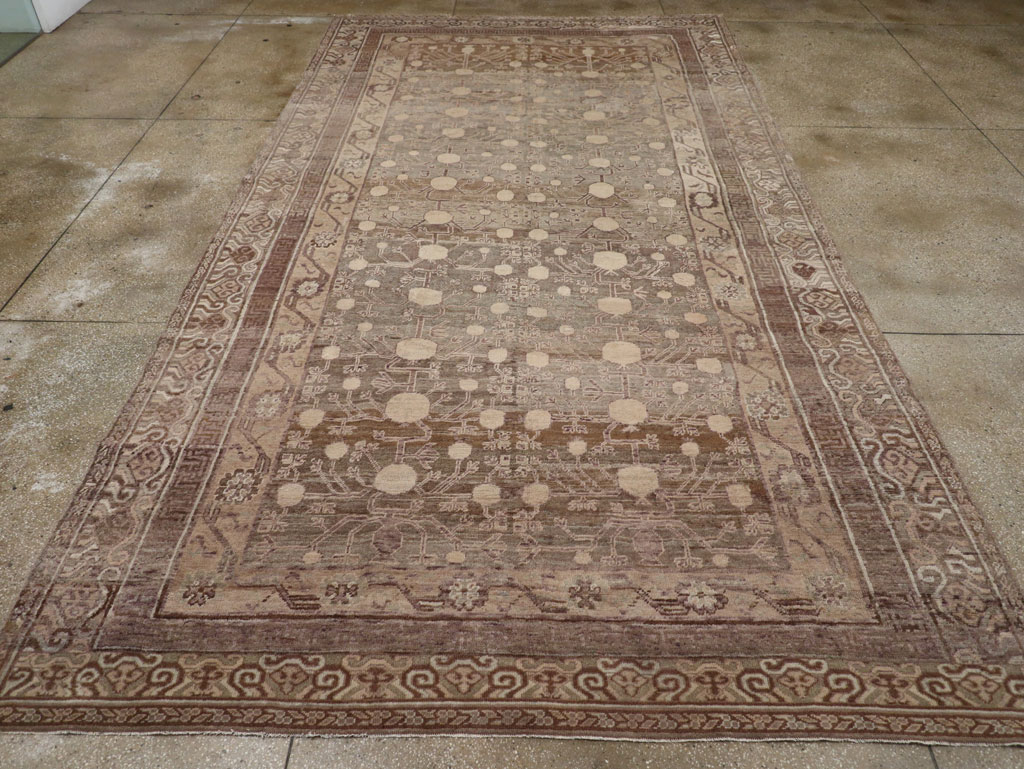Vintage East Turkestan Khotan Carpet, No.18441 - Gsblank