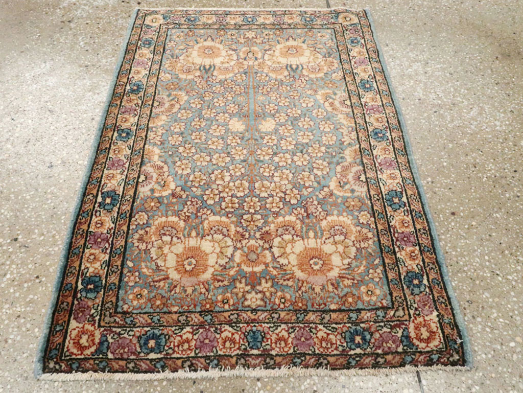 Antique Persian Kerman Rug, No.18447 - Gsblank