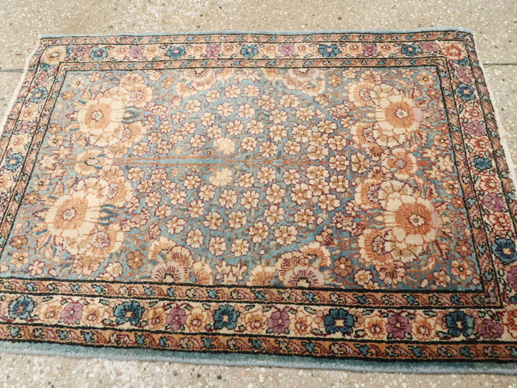 Antique Persian Kerman Rug, No.18447 - Gsblank