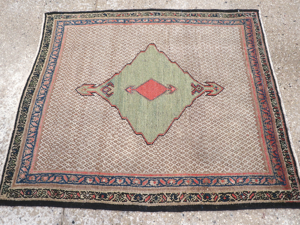Vintage Persian Hamadan Rug, No.18461 - Gsblank