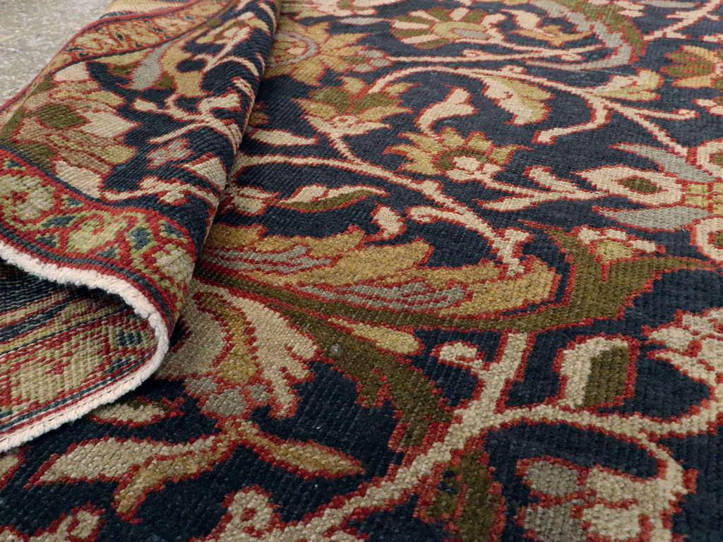 Antiuqe Persian Mahal Sampler Rug, No.18464 - Gsblank