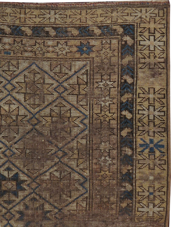Antique Caucasian Shirvan Rug, No.18469 - Gsblank