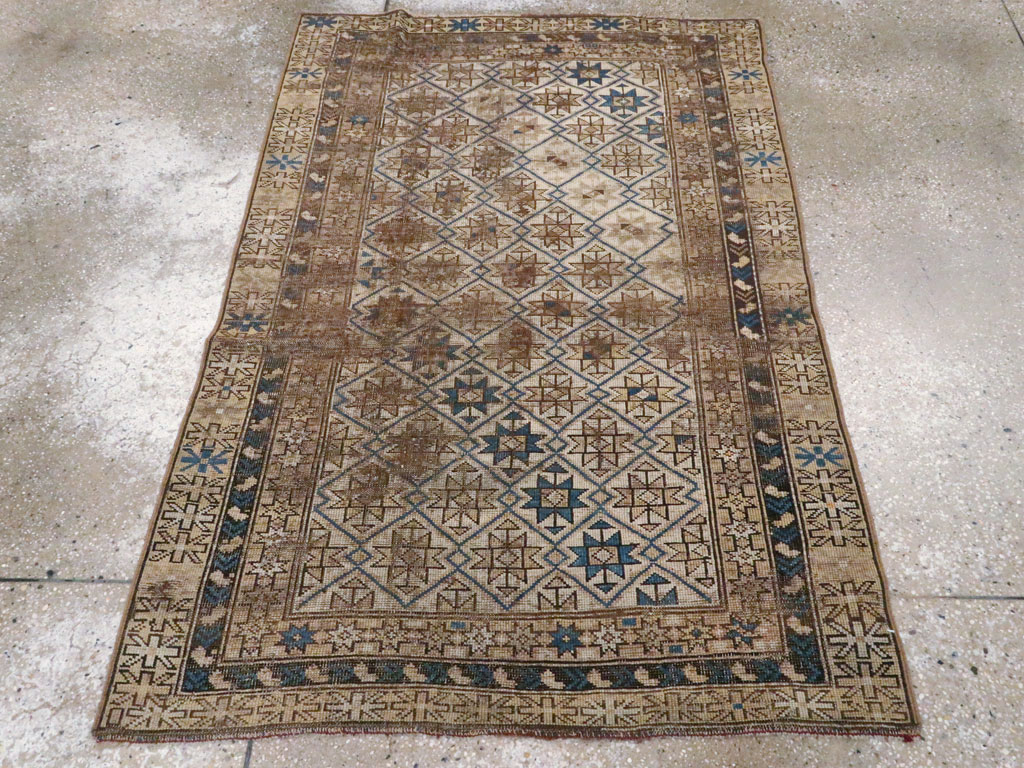 Antique Caucasian Shirvan Rug, No.18469 - Gsblank