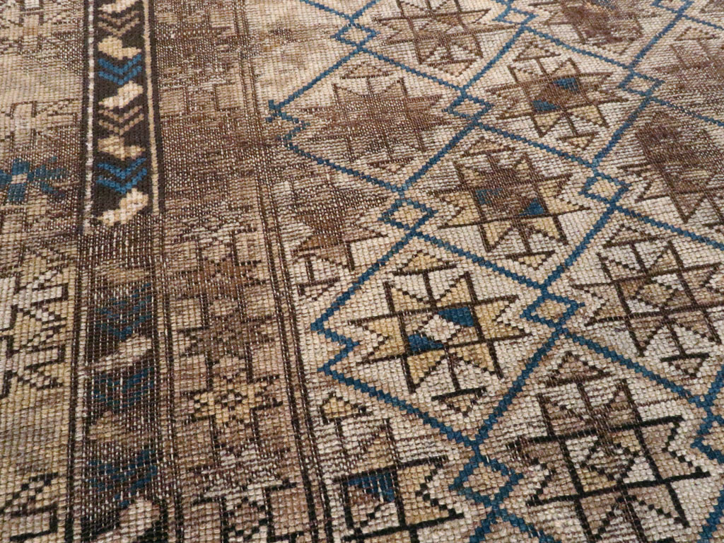 Antique Caucasian Shirvan Rug, No.18469 - Gsblank