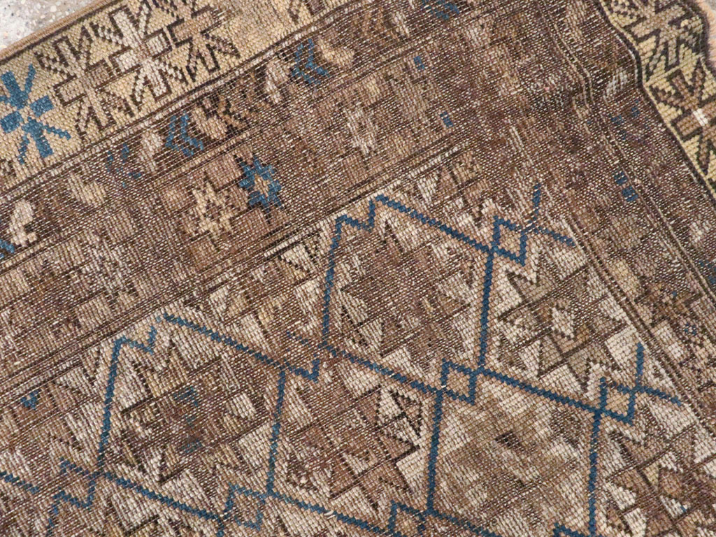 Antique Caucasian Shirvan Rug, No.18469 - Gsblank