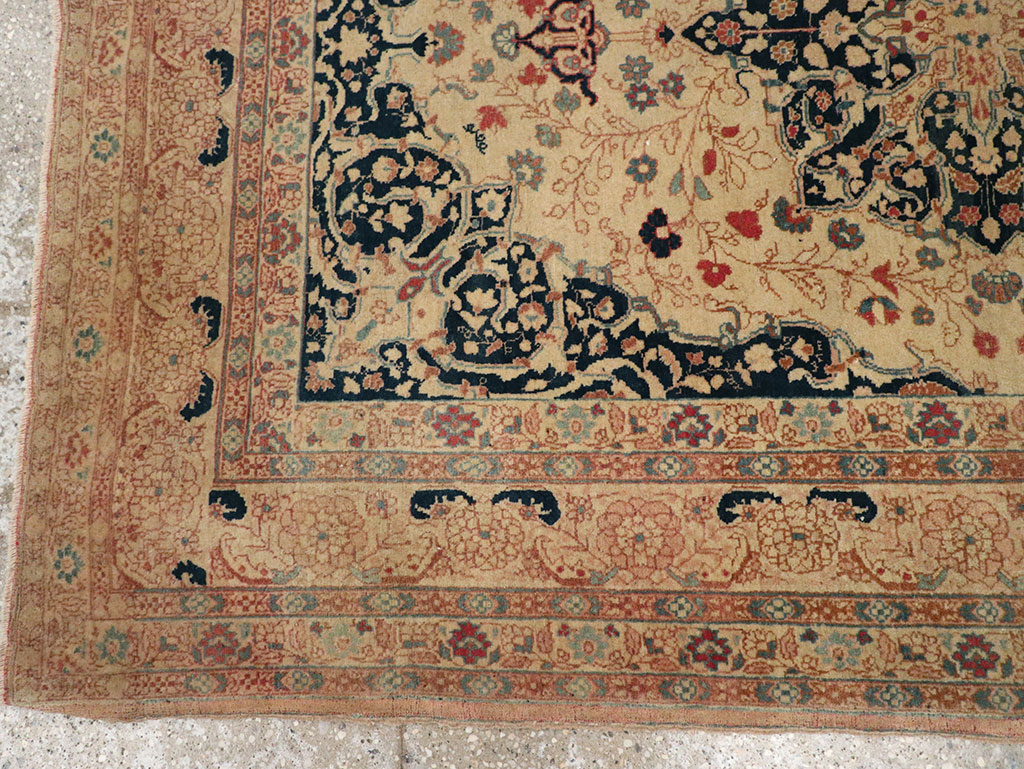 Antique Persian Tabriz Hagi Jalili Rug, No.18474 - Gsblank
