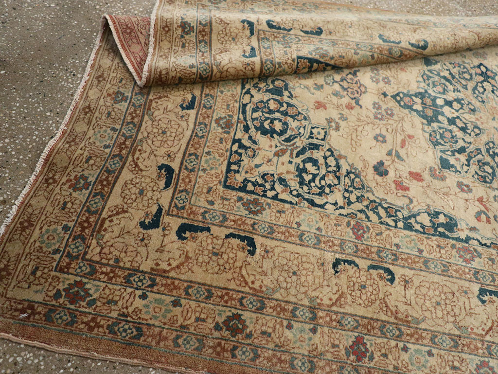 Antique Persian Tabriz Hagi Jalili Rug, No.18474 - Gsblank