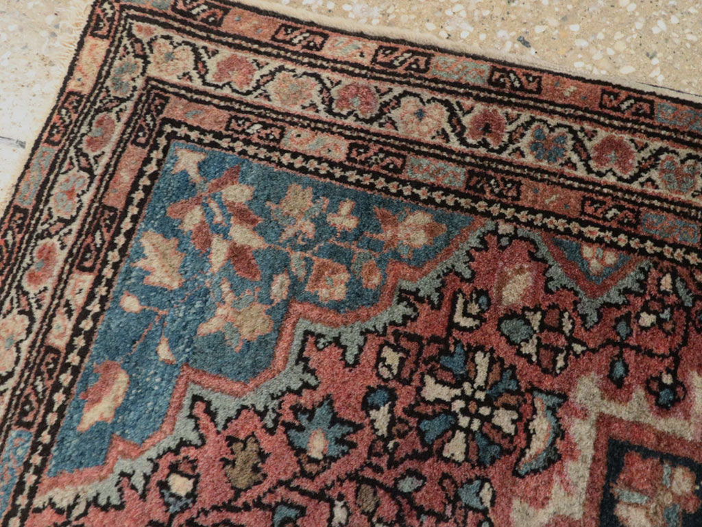 Antique Persian Sarouk Fereghan Rug, No.18482 - Gsblank