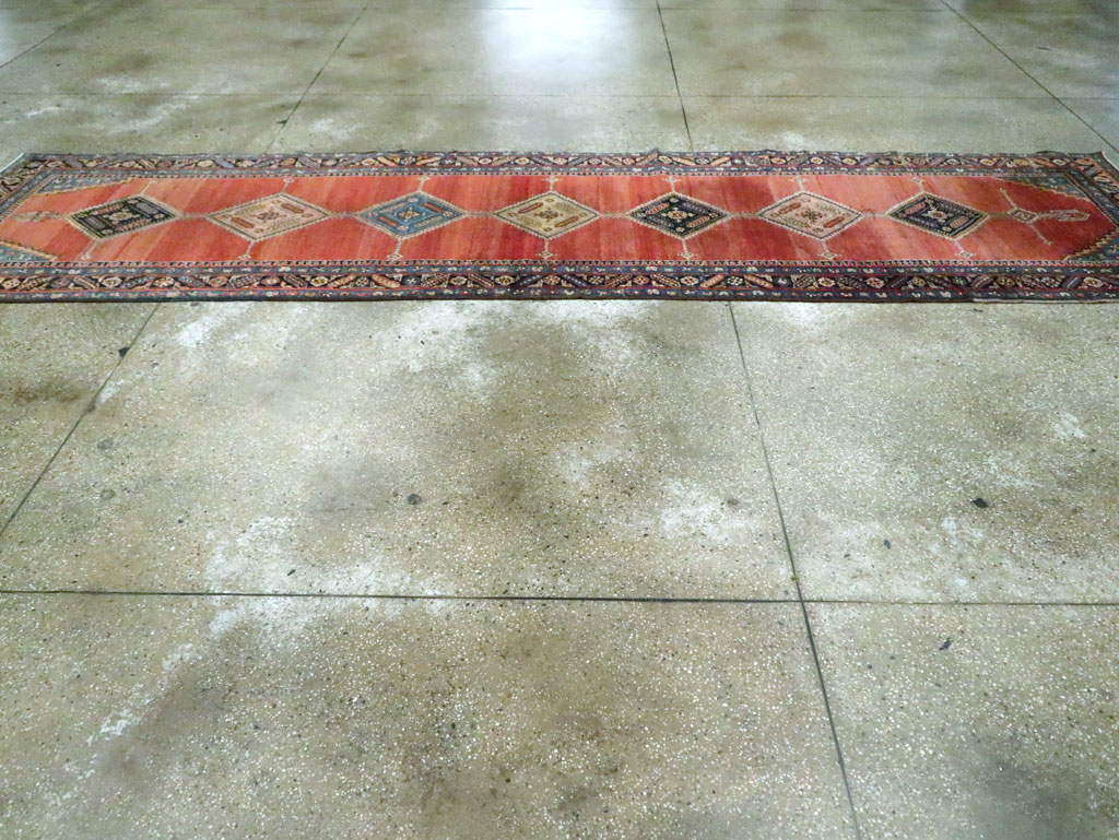 Antique Persian Bakshaish Runner, No.18510 - Gsblank