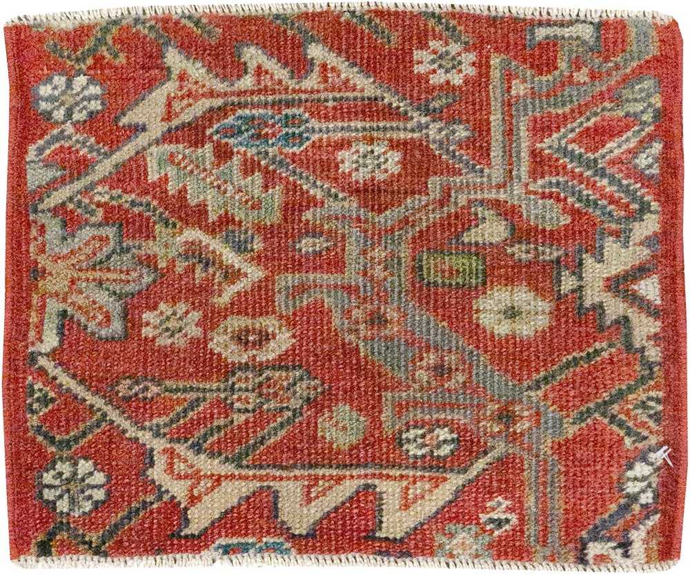 Antique Persian Mahal Throw Rug, No.18520 - Gsblank