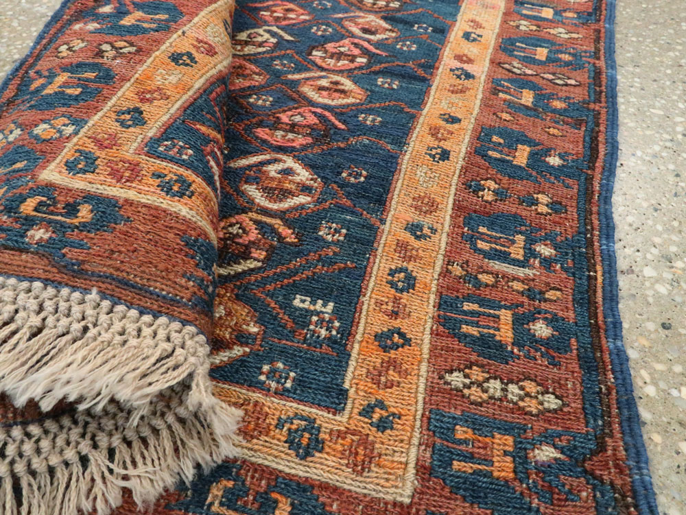 Antique Central Asian Soumak Rug, No.18521 - Gsblank