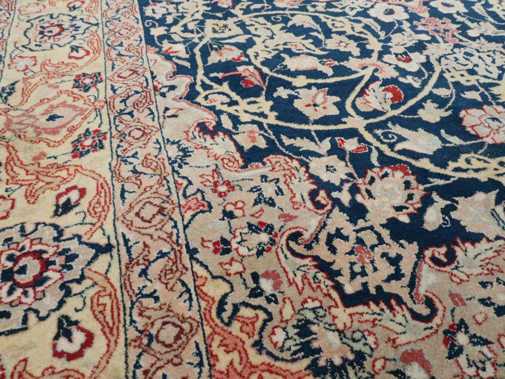 Vintage Persian Nain Rug, No.18527 - Gsblank