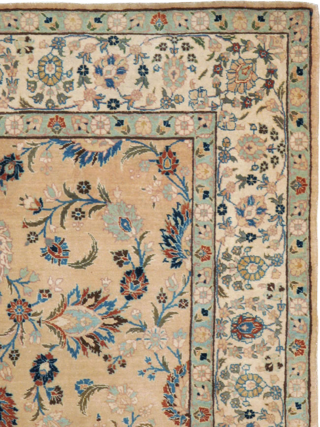 Vintage Persian Tabriz Rug, No.18528 - Gsblank