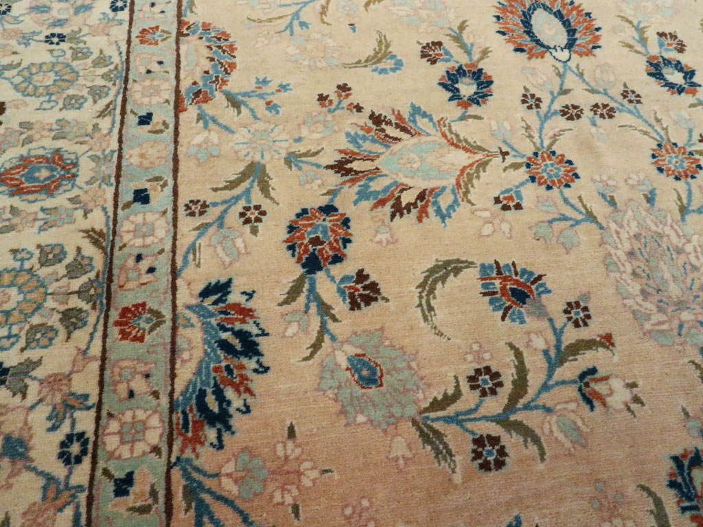 Vintage Persian Tabriz Rug, No.18528 - Gsblank