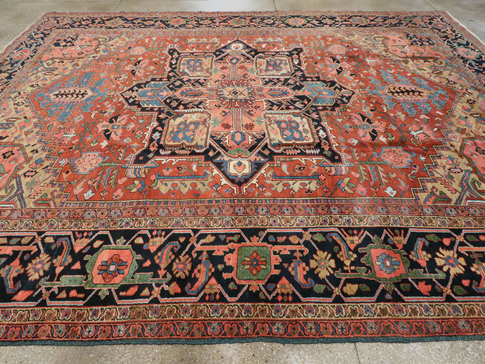 Antique Persian Heriz Rug, No.18535 - Gsblank