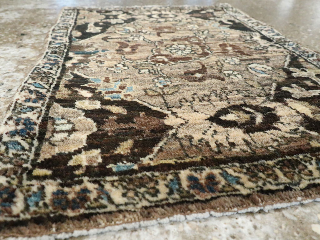 Antique Persian Fereghan Rug, No.18544 - Gsblank