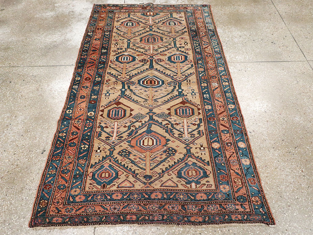 Antique Persian Serab Rug, No.18548 - Gsblank