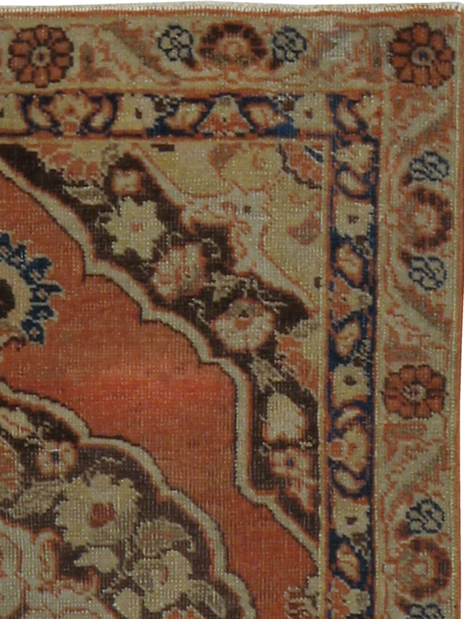Antique Persian Tabriz Rug, No.18558 - Gsblank