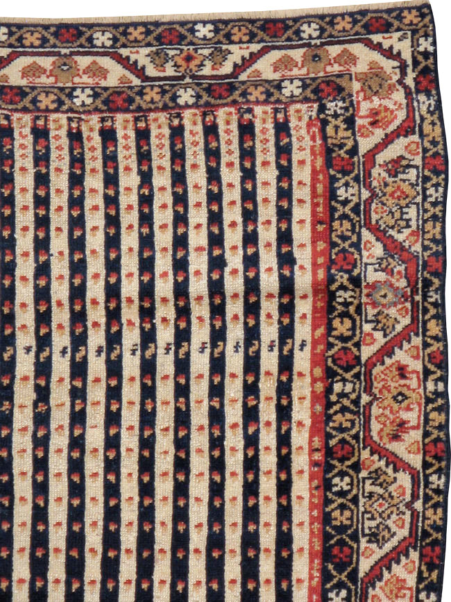 Antique Persian Northwest Rug, No.18570 - Gsblank