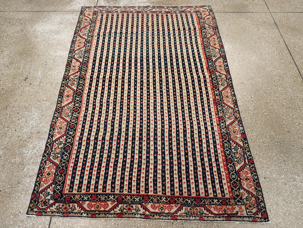 Antique Persian Northwest Rug, No.18570 - Gsblank