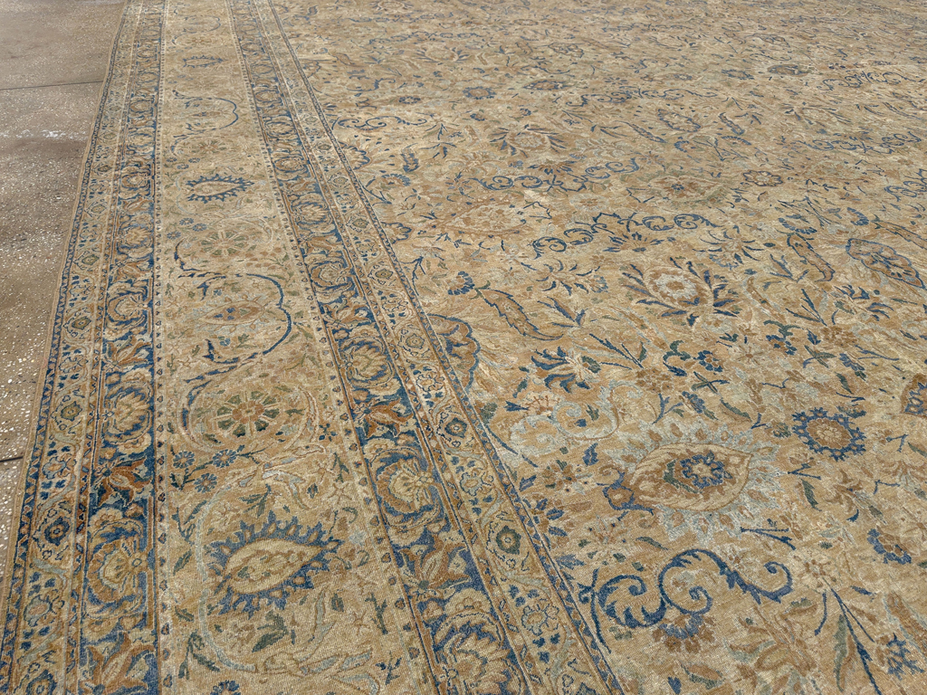 Antique Persian Lavar Kerman Oversize Carpet, No.18592 - Gsblank
