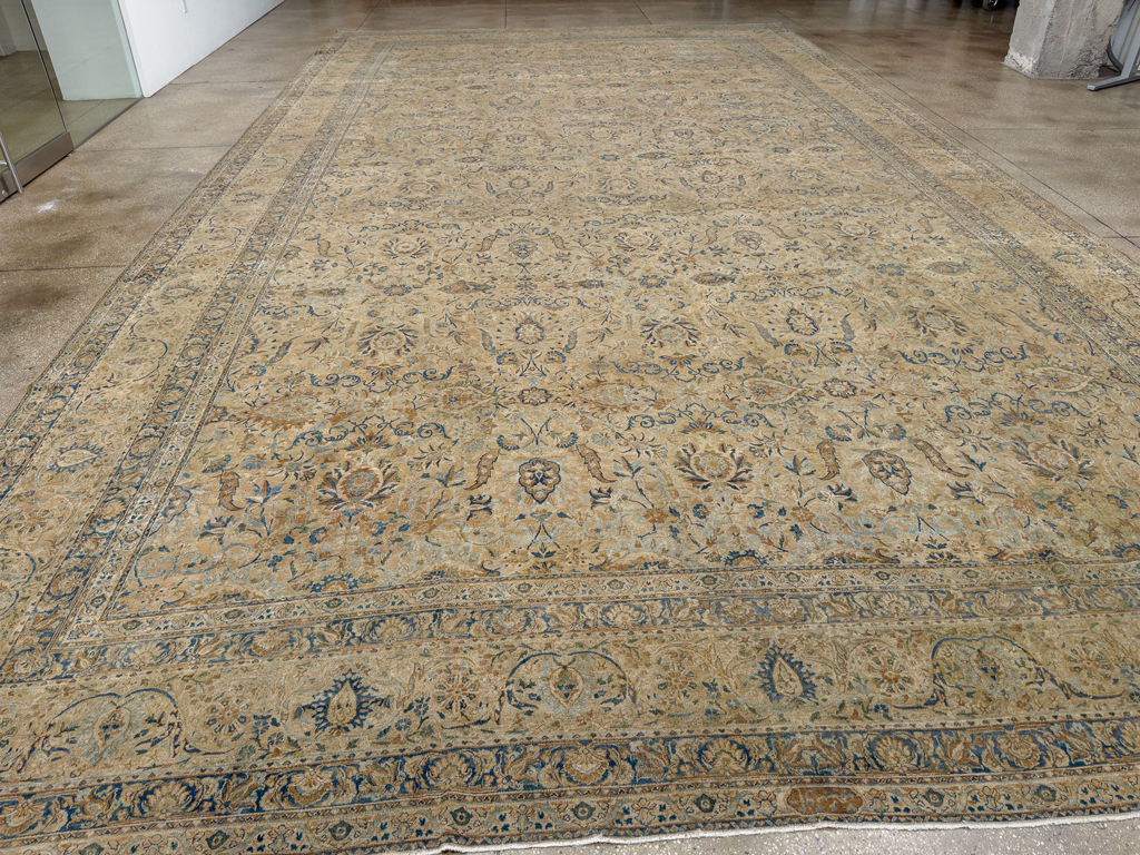 Antique Persian Lavar Kerman Oversize Carpet, No.18592 - Gsblank