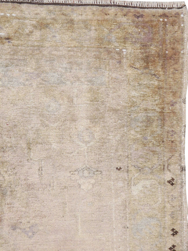 Antique Turkish Oushak Rug, No.18599 - Gsblank