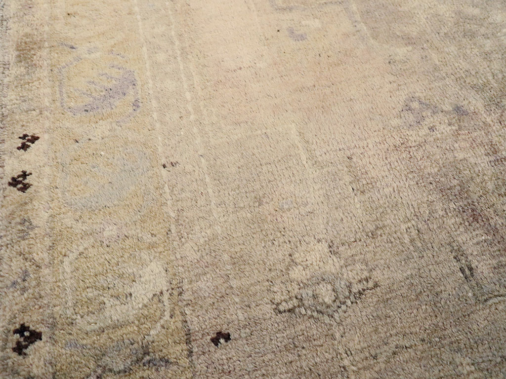 Antique Turkish Oushak Rug, No.18599 - Gsblank