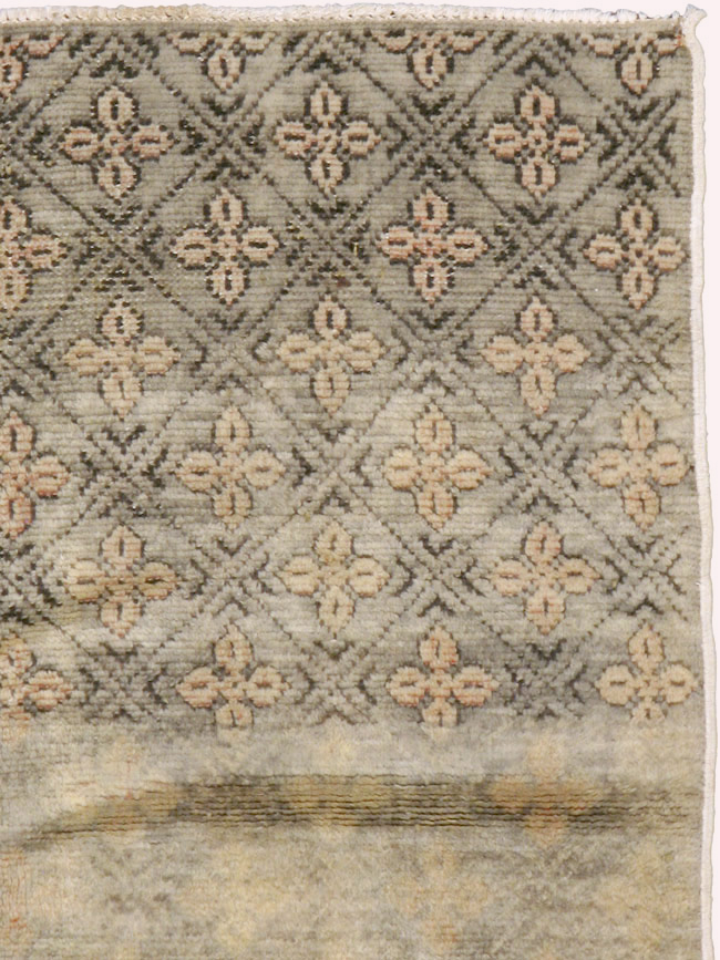 Vintage Turkish Anatolian Rug, No.18610 - Gsblank