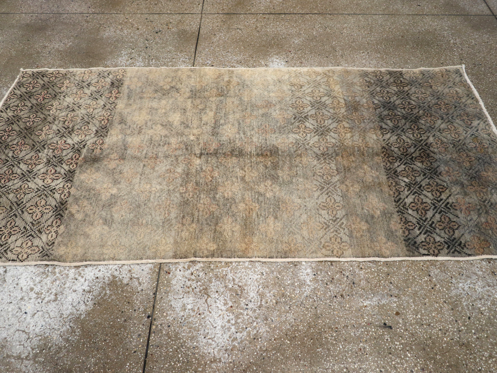 Vintage Turkish Anatolian Rug, No.18610 - Gsblank