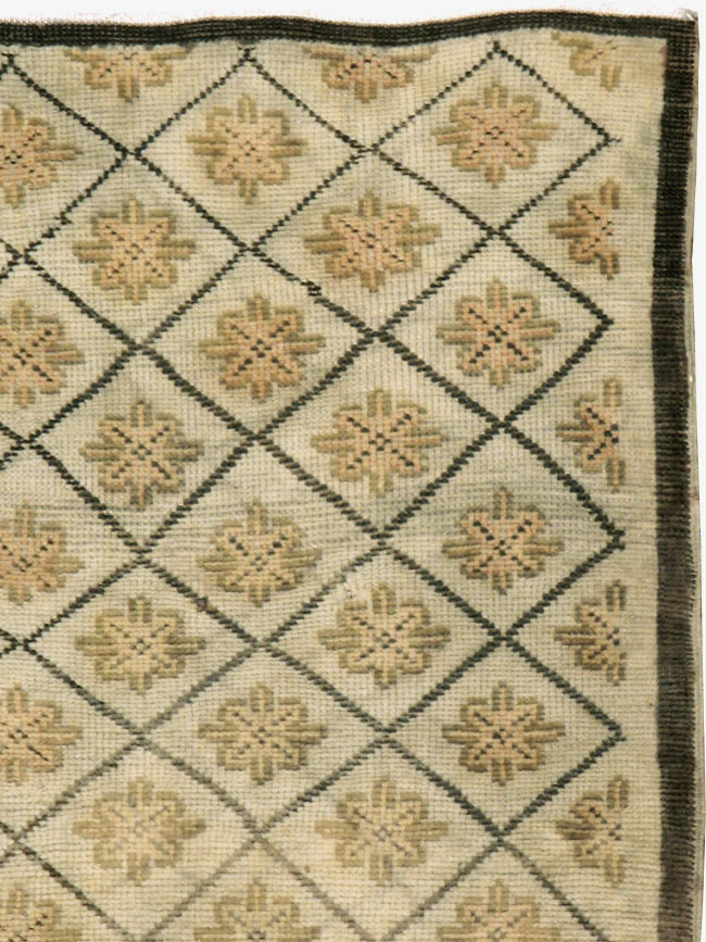 Vintage Turkish Anatolian Rug, No.18615 - Gsblank