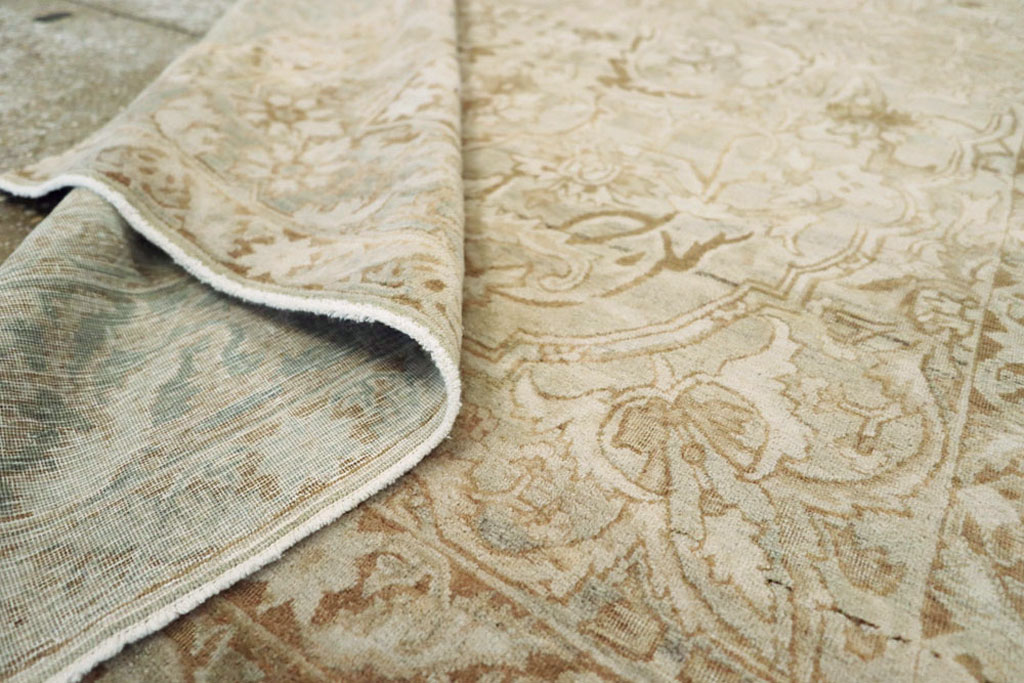 Antique Persian Lavar Kerman Rug, No.18620 - Gsblank