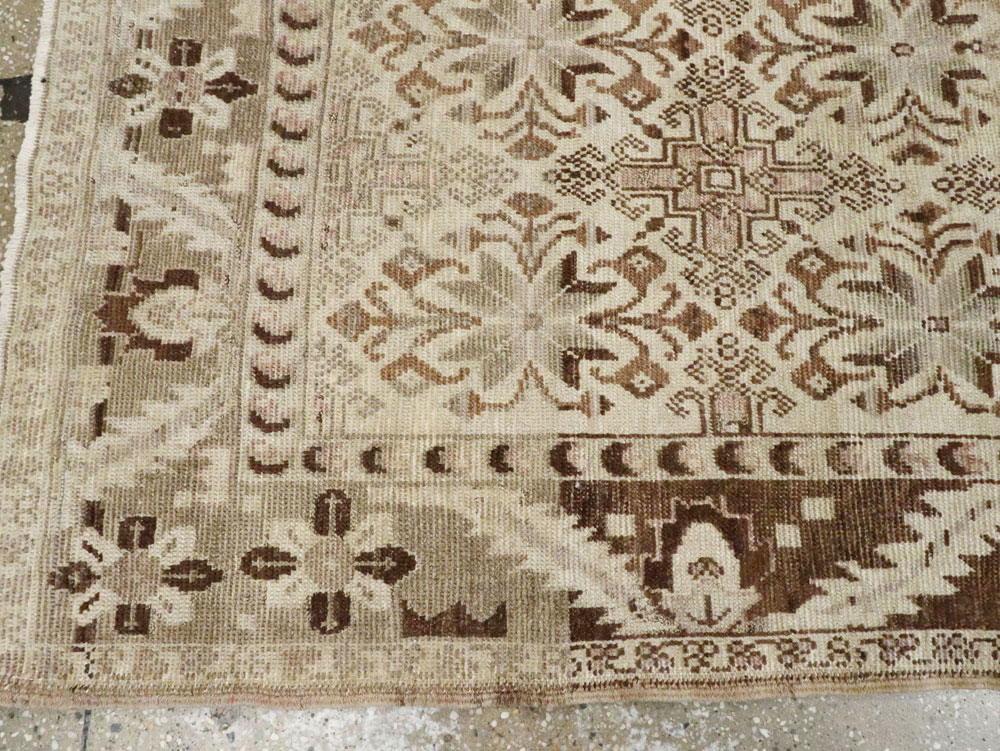 Vintage Turkish Anatolian Carpet, No.18629 - Gsblank