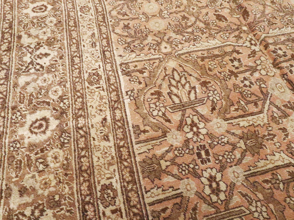 Antique Persian Tabriz Carpet, No.18648 - Gsblank