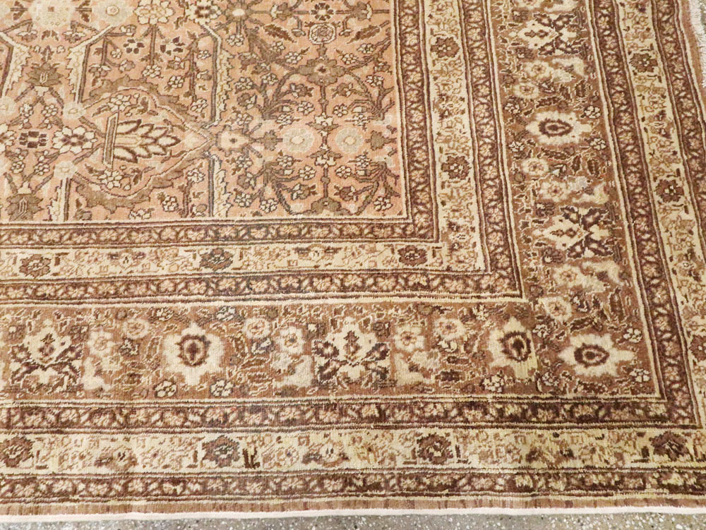 Antique Persian Tabriz Carpet, No.18648 - Gsblank