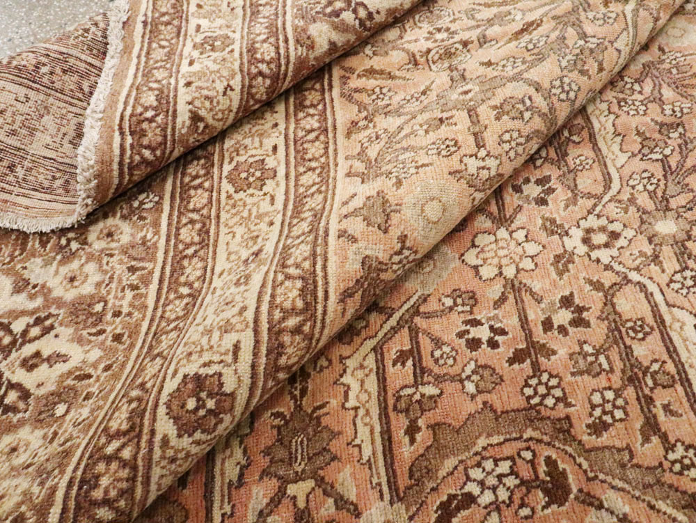 Antique Persian Tabriz Carpet, No.18648 - Gsblank
