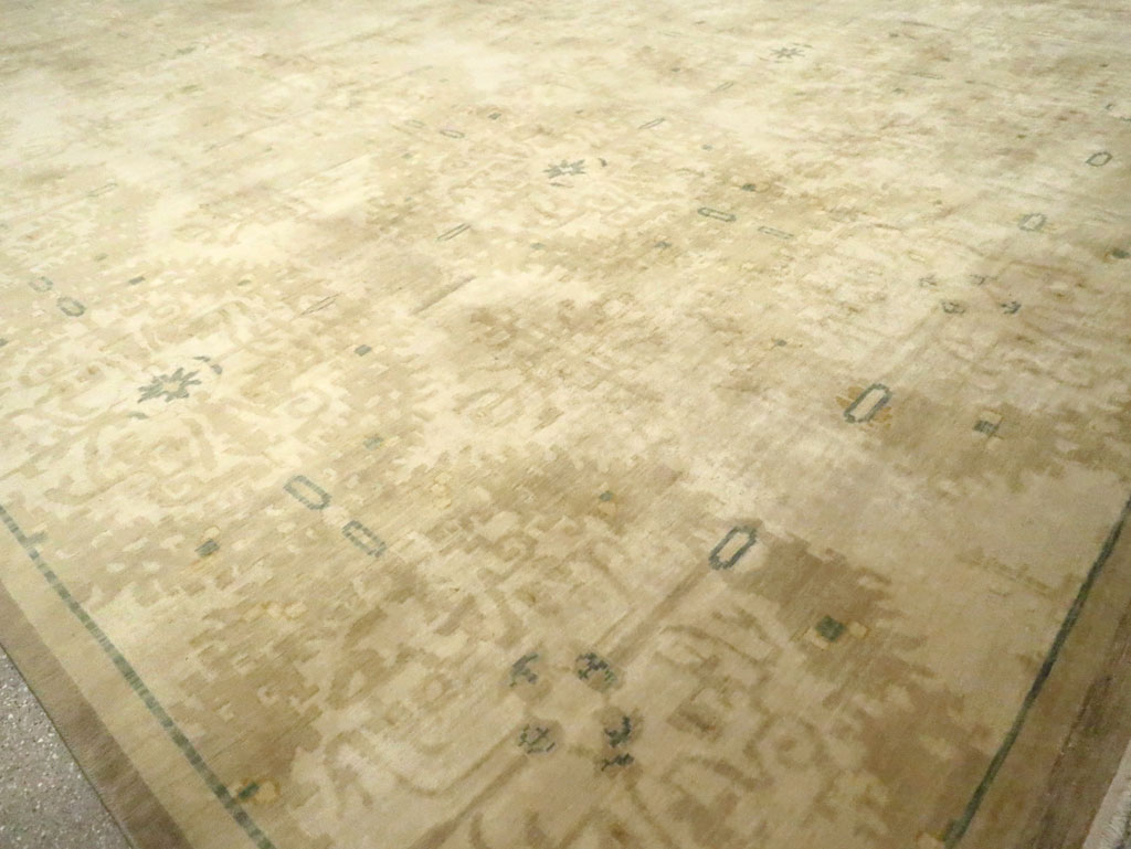 Vintage Indian Lahore Oversize Carpet, No.18660 - Gsblank