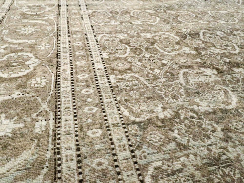Antique Persian Tabriz Carpet, No.18662 - Gsblank