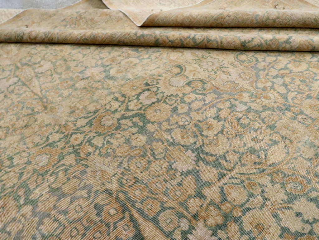 Antique Persian Mashad Carpet, No.18663 - Gsblank