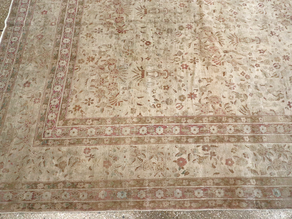 Antique Persian Lavar Kerman Carpet, No.18672 - Gsblank
