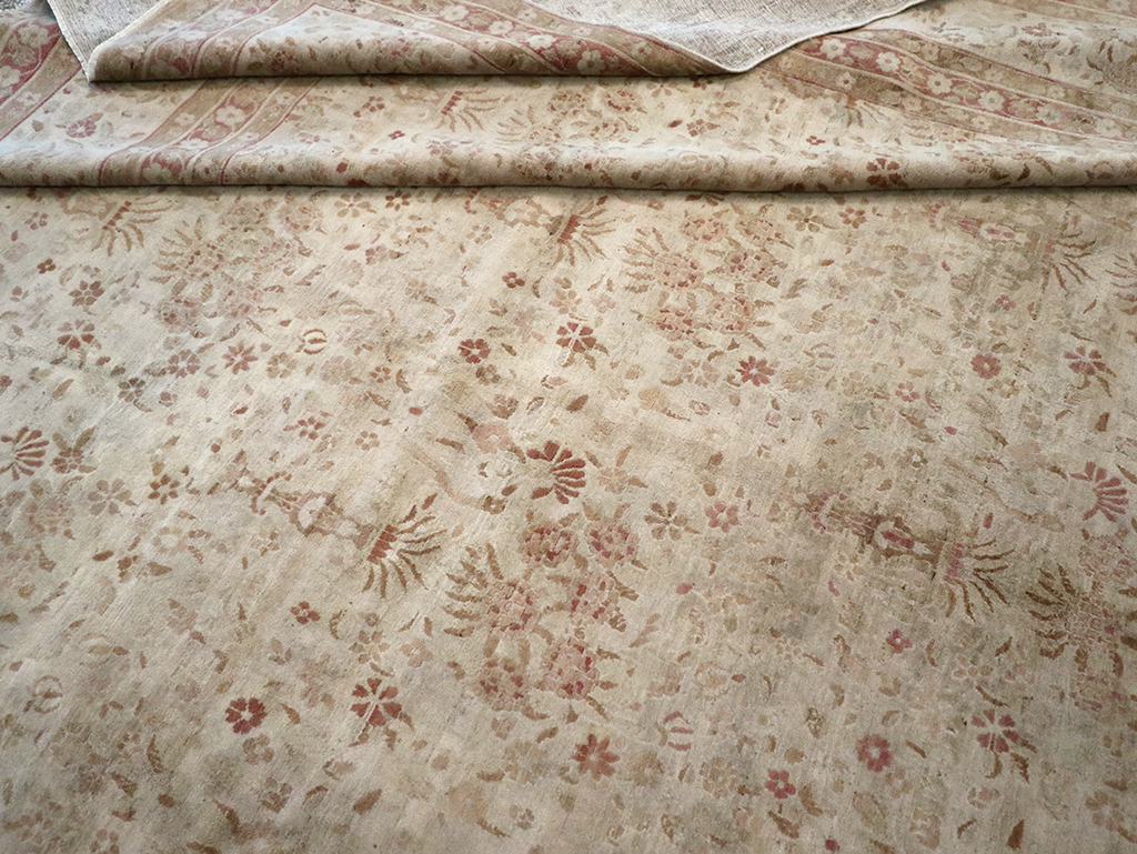 Antique Persian Lavar Kerman Carpet, No.18672 - Gsblank