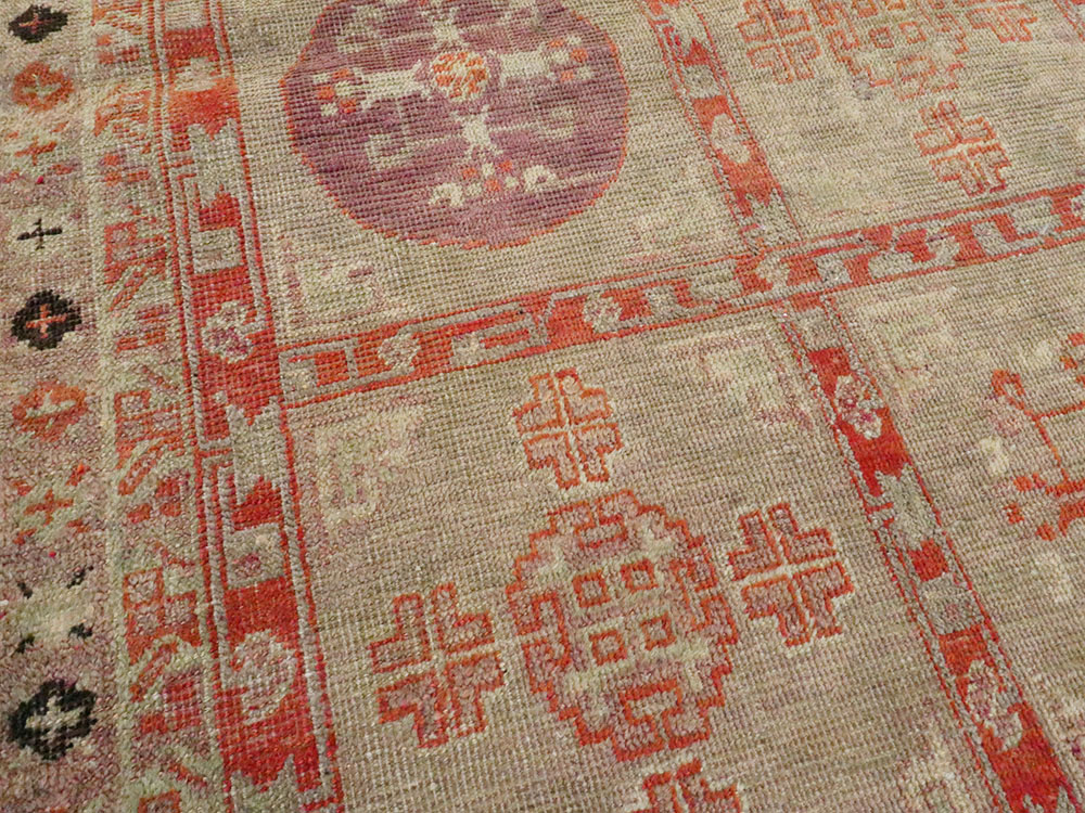 Vintage East Turkestan Khotan Rug, No.18717 - Gsblank