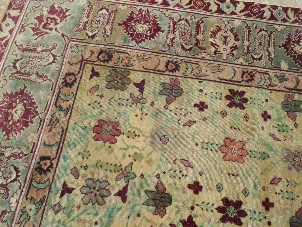 Antique Indian Agra Square Carpet, No.18730 - Gsblank
