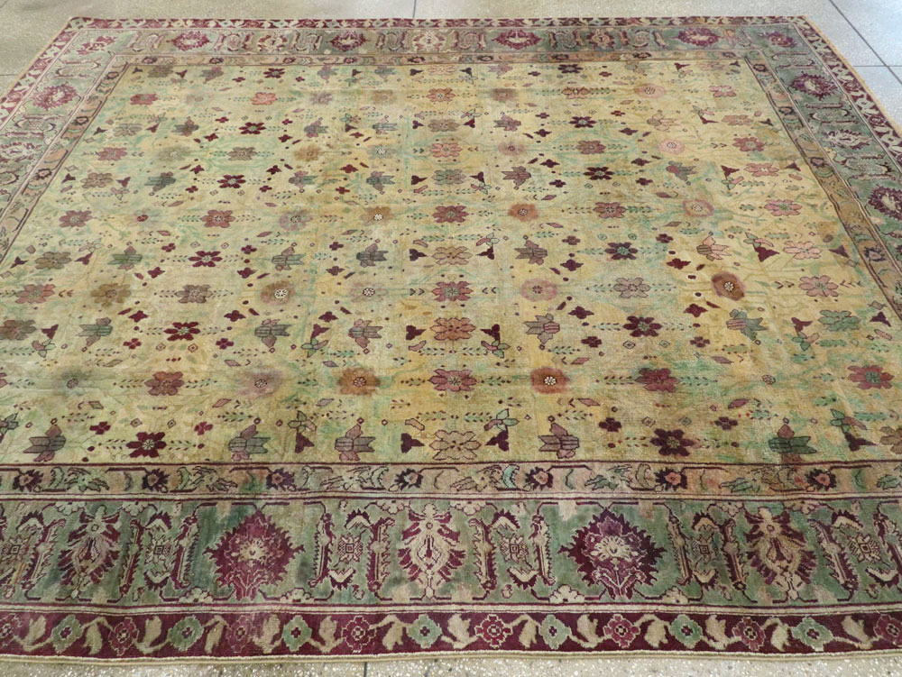 Antique Indian Agra Square Carpet, No.18730 - Gsblank