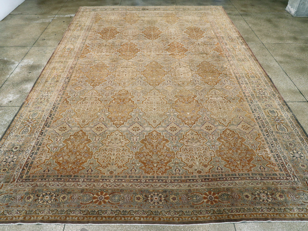 Antique Indian Lahore Carpet, No.18775 - Gsblank