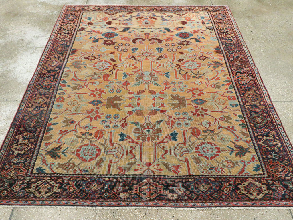 Antique Persian Sultanabad Carpet, No.18776 - Gsblank