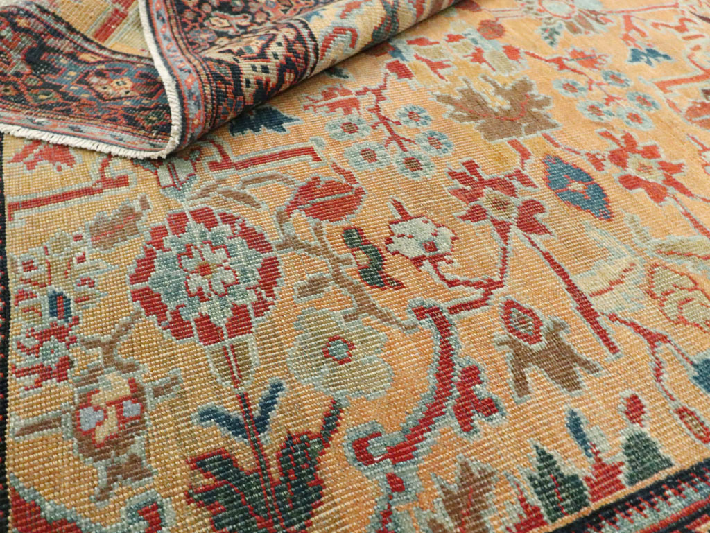 Antique Persian Sultanabad Carpet, No.18776 - Gsblank