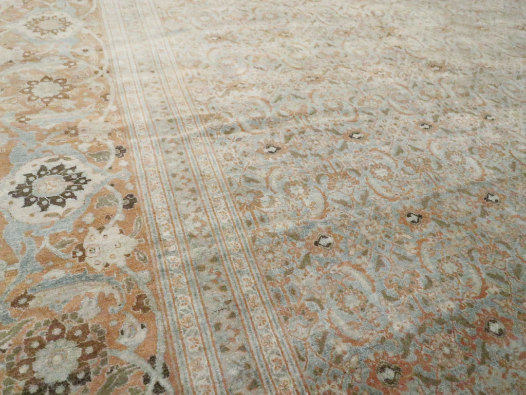 Antique Persian Tabriz Carpet, No.18778 - Gsblank