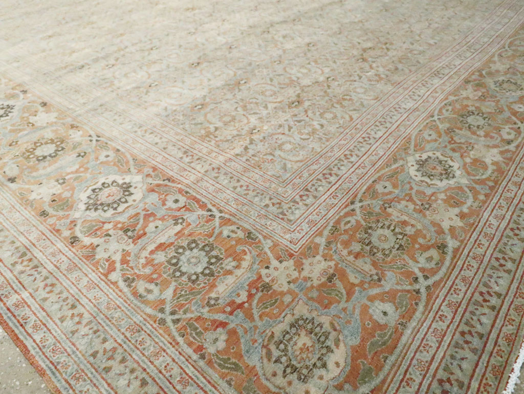 Antique Persian Tabriz Carpet, No.18778 - Gsblank