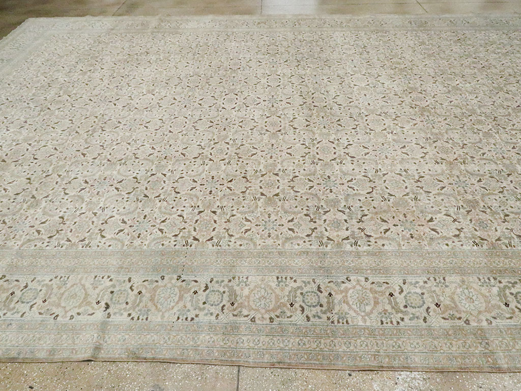 Antique Persian Tabriz Oversize Carpet, No.18782 - Gsblank